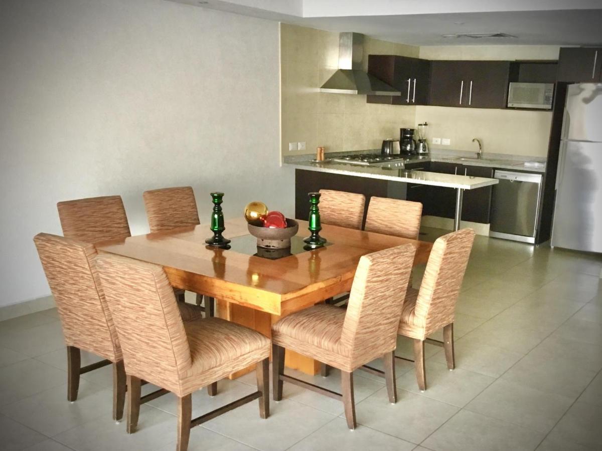 Apartamentos Grand Venetian Puerto Vallarta Exteriér fotografie